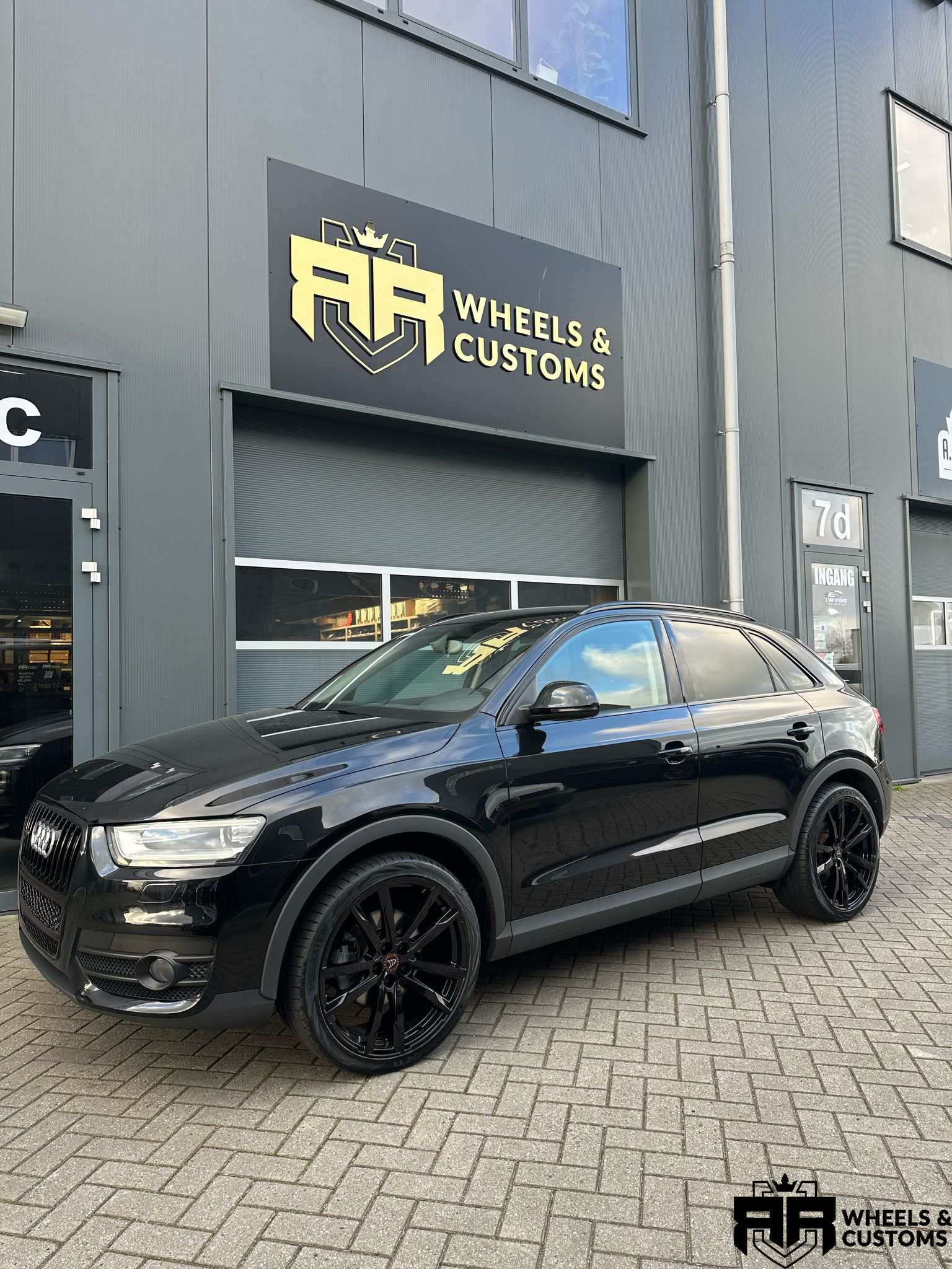 Audi Q3 - 20 inch Dortmund Gloss Black - 5x112 9J ET42.