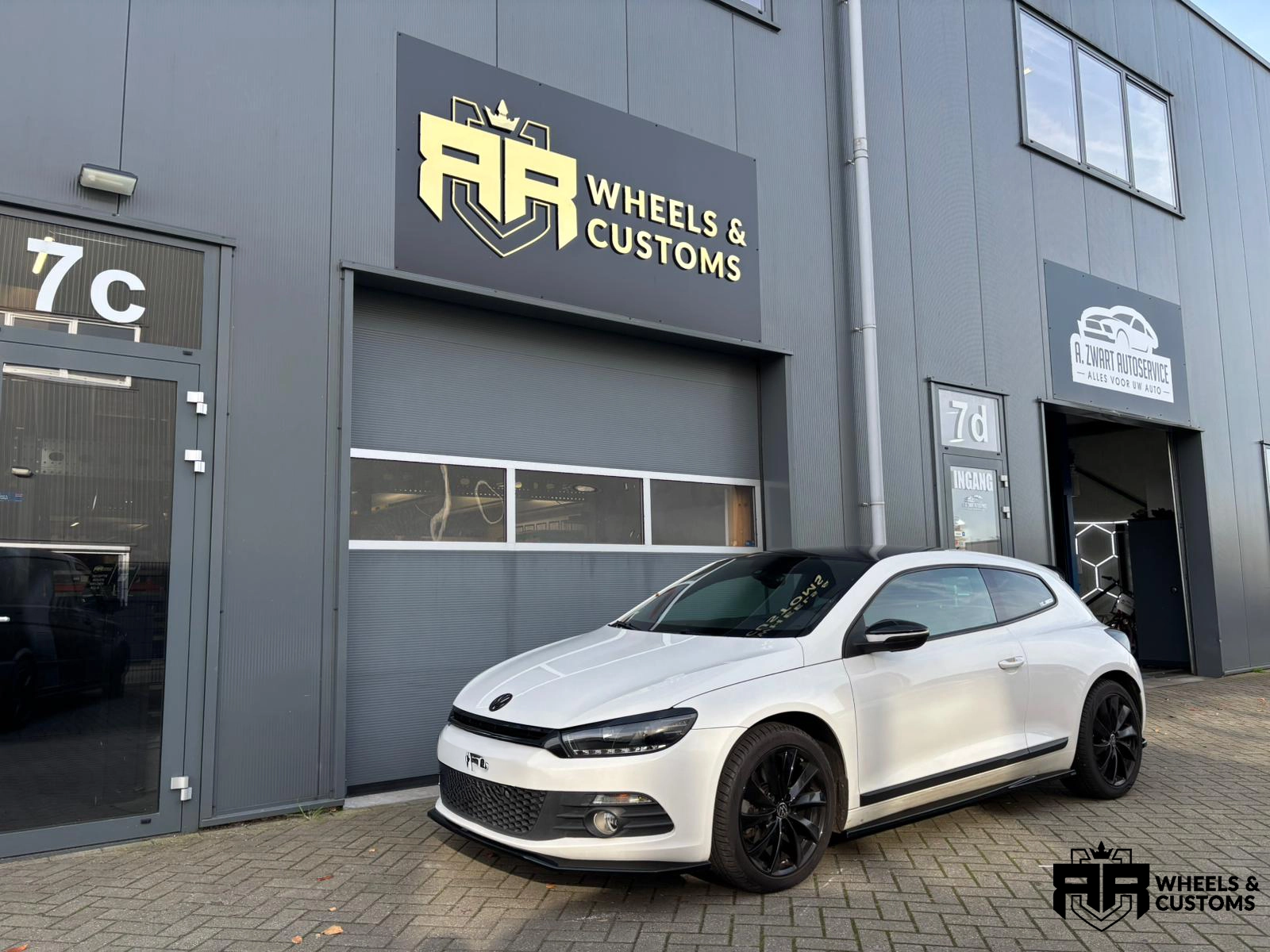Volkswagen Scirocco - Maxton Design onderdelen + Uitlaatsysteem