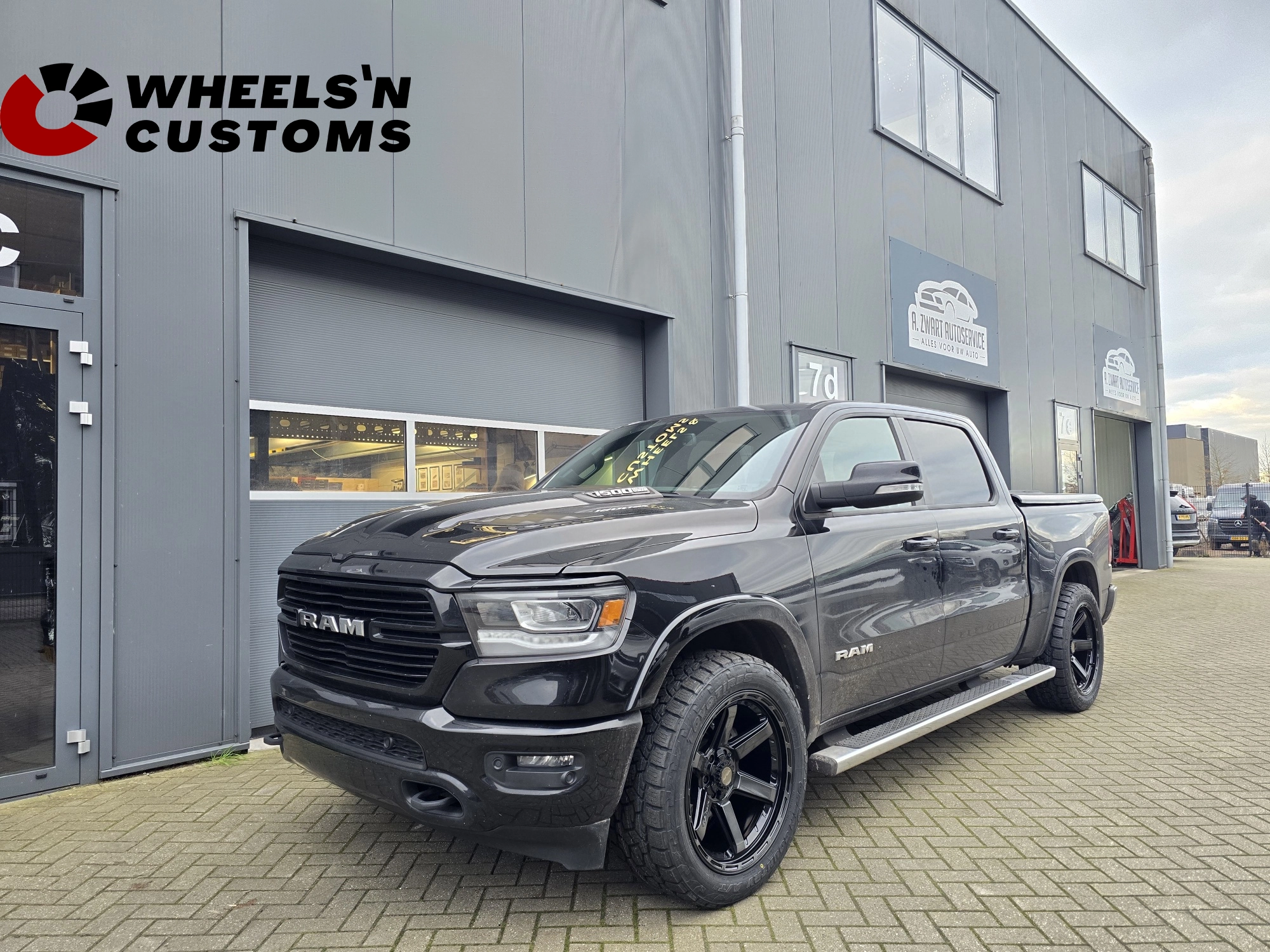Dodge Ram 1500 - voorzien van  22