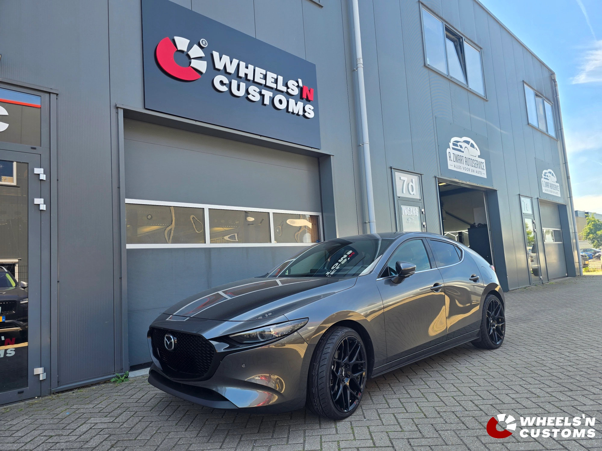 Mazda 3 Hatchback 2025  - 19 inch JR JR18 GLOSS BLACK - 8.5J ET45 
