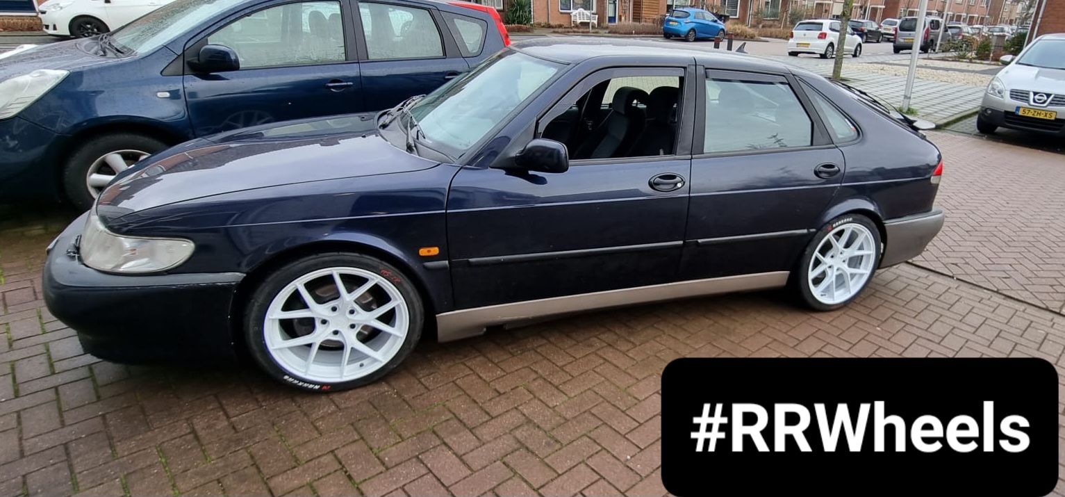 Saab 9-3 type 1 - 18 inch Japan Racing SL01 - 5x110 8J ET35