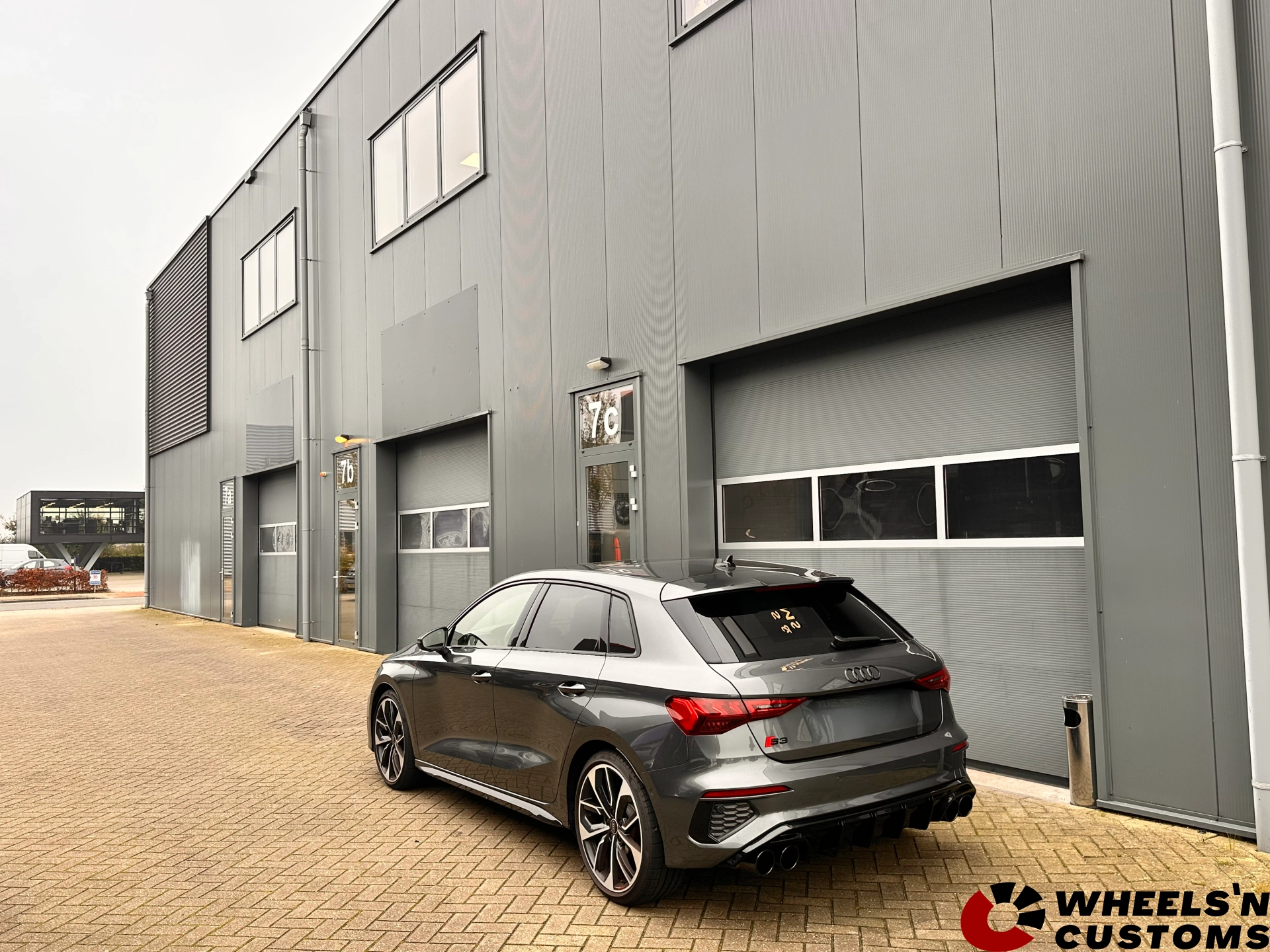 Audi S3 8Y voorzien van Maxton diffuser + Fox uitlaatsysteem