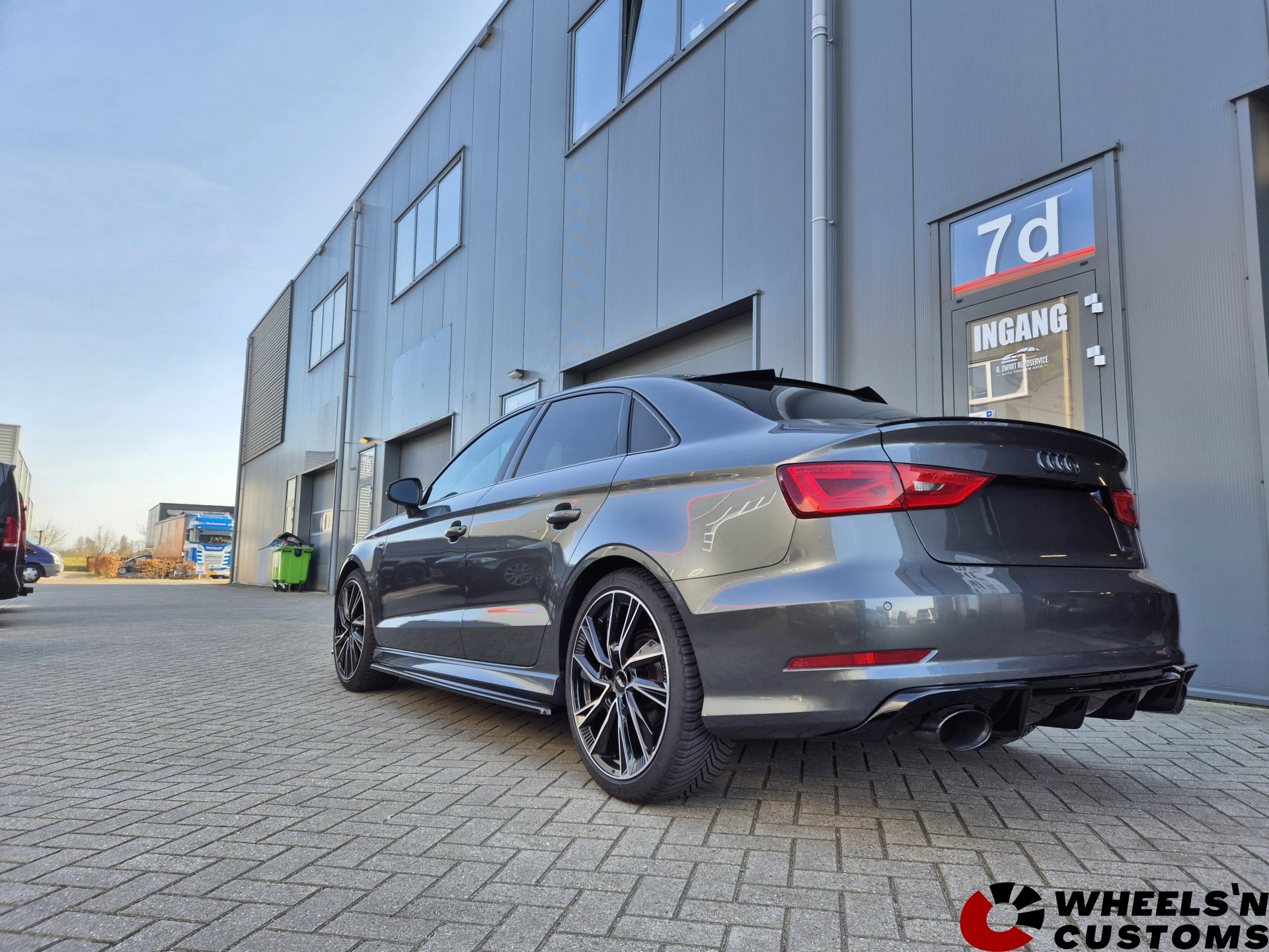 Audi A3 voorzien van Rieger Diffuser