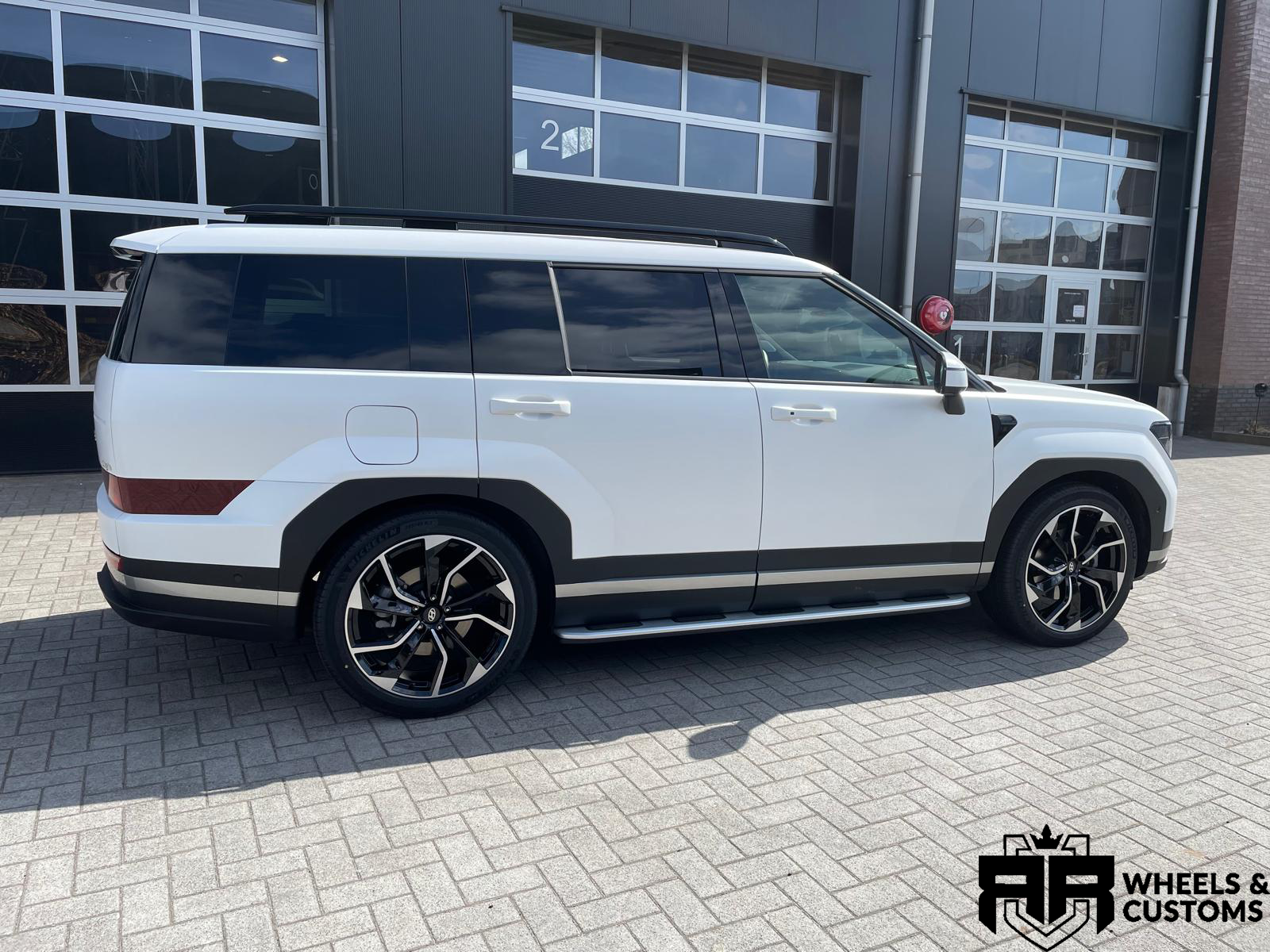 Hyundai Santa Fe 2024 - 21 inch GMP REBEL Zwart - 5x114.3 8.5J ET50