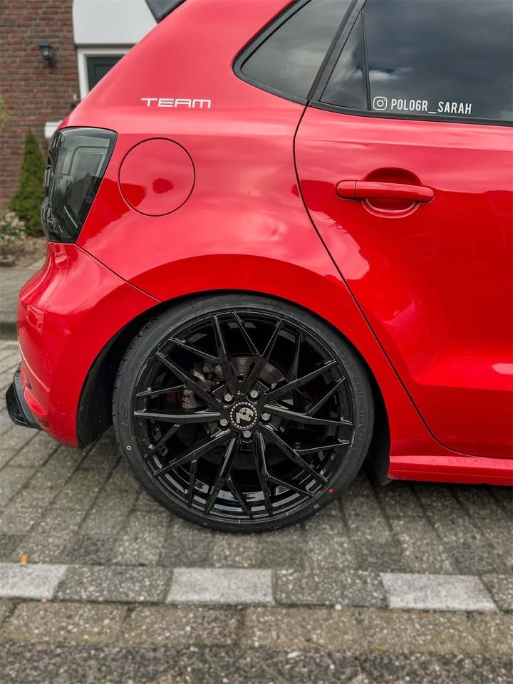 Volkswagen polo MK6 - 17 inch 79Wheels SV-C - 5x100 ET40