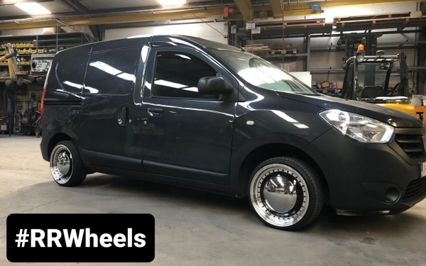 Dacia Dokker - 17 inch smoothie -  7.5J ET30.