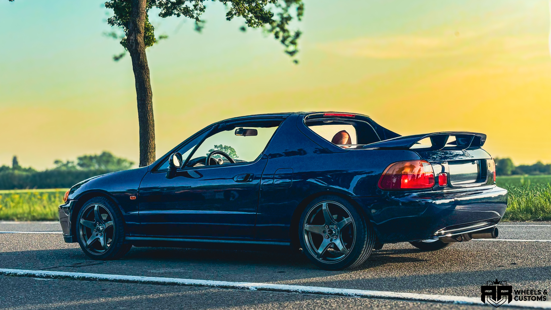 Honda CRX Del Sol - 16 inch YKW Autoshoes AS2 - 4x100 7J ET35