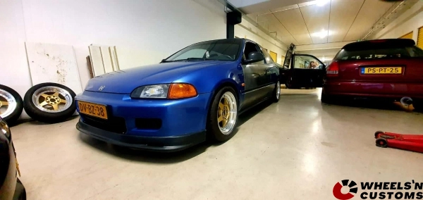 Honda Civic EG - 15 inch Japan Racing JR6 Gold